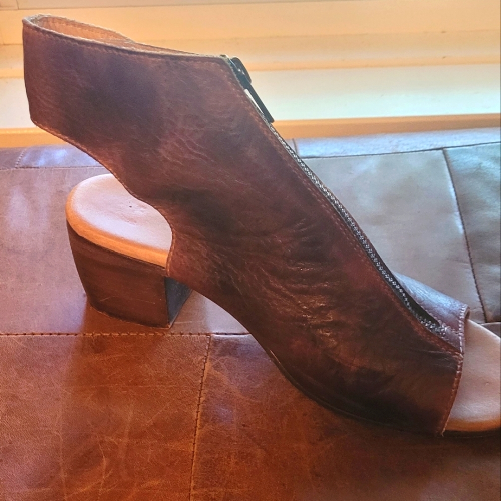 Cute cut-out shoed